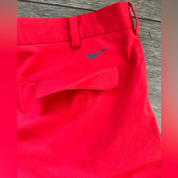 Nike Golf Tour Performance Dri Fit red pants NWOT SZ M 32x32 - Picture 4 of 5